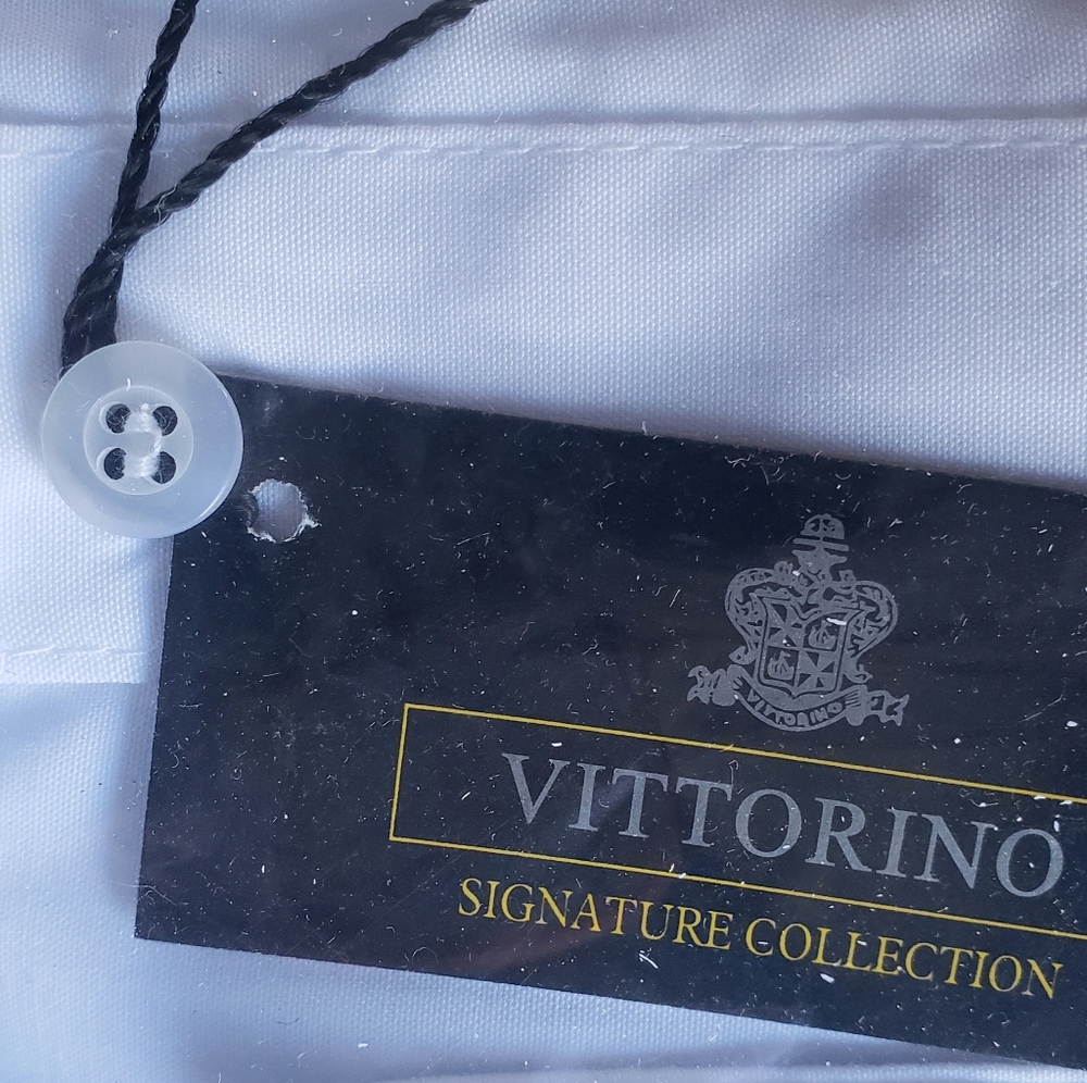 Vittorino Men's White Dress Shirt With Bow Tie Sz-L 16-½ 33-34 - Picture 2 of 8